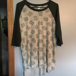 Honey and Lace Cactus raglan top